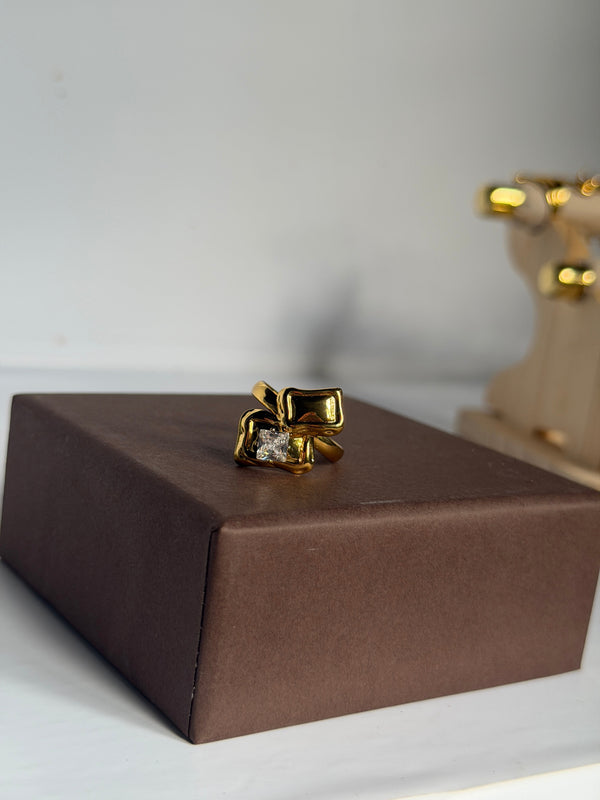 Ivy Ring