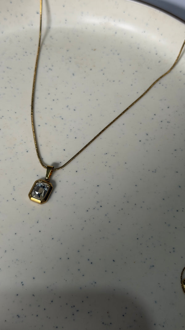 Primrose Chain Necklace