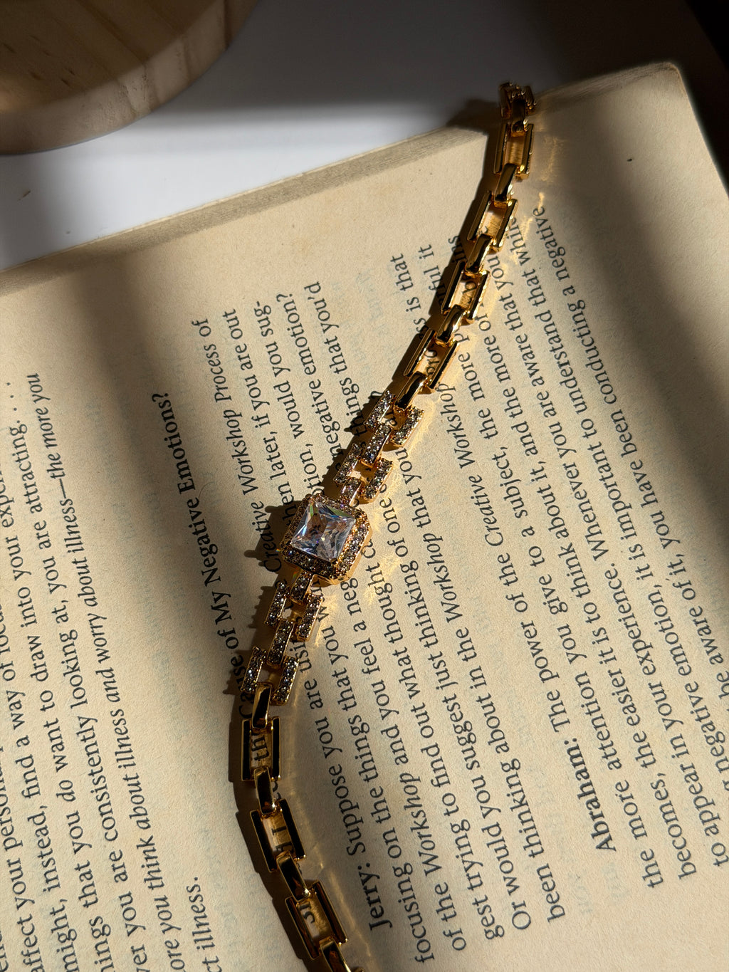 Dawnlight Chain Bracelet