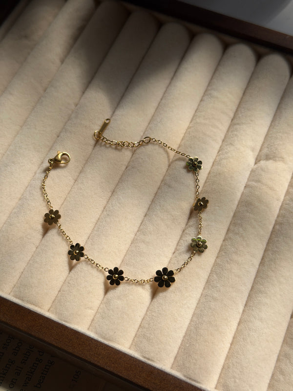 Nadia Trace Bracelet