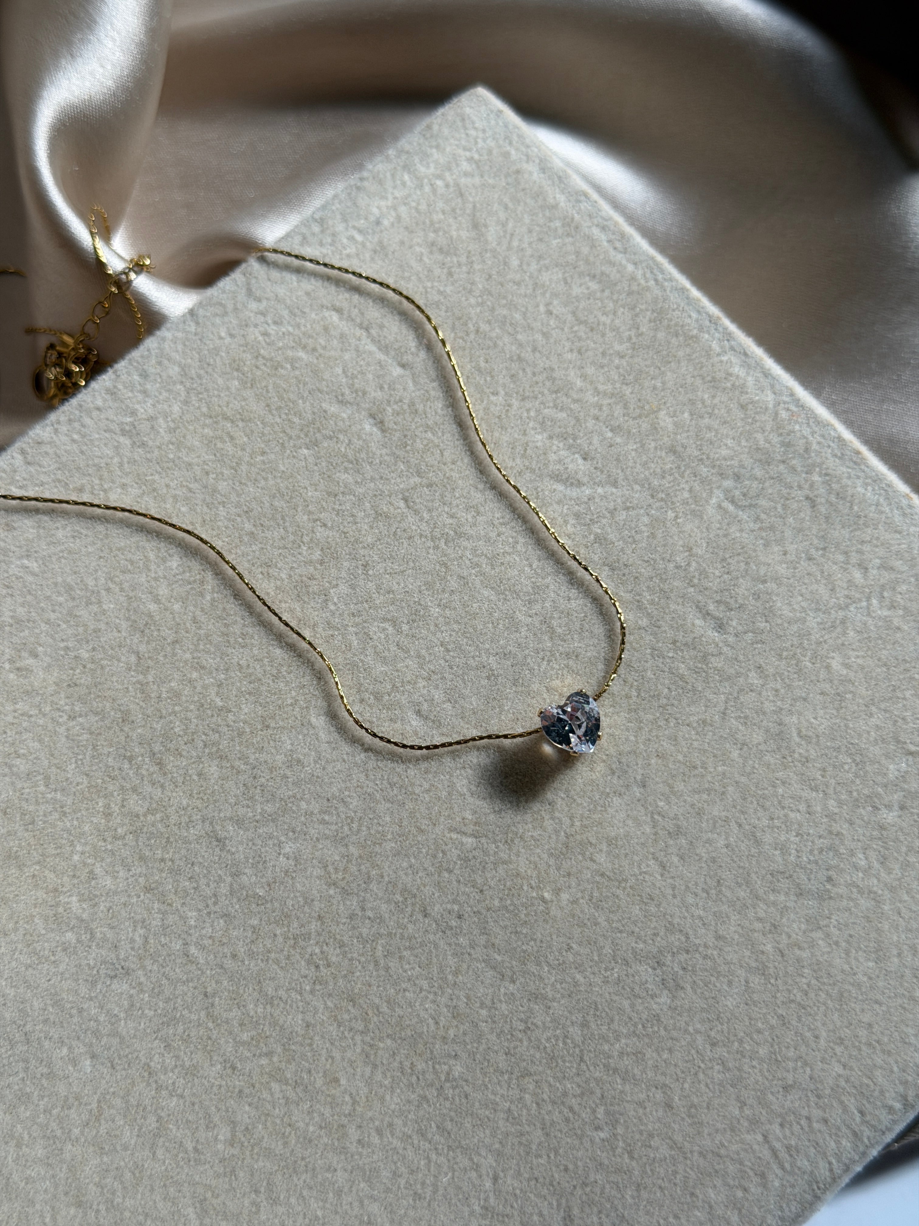 Invisible heart necklace