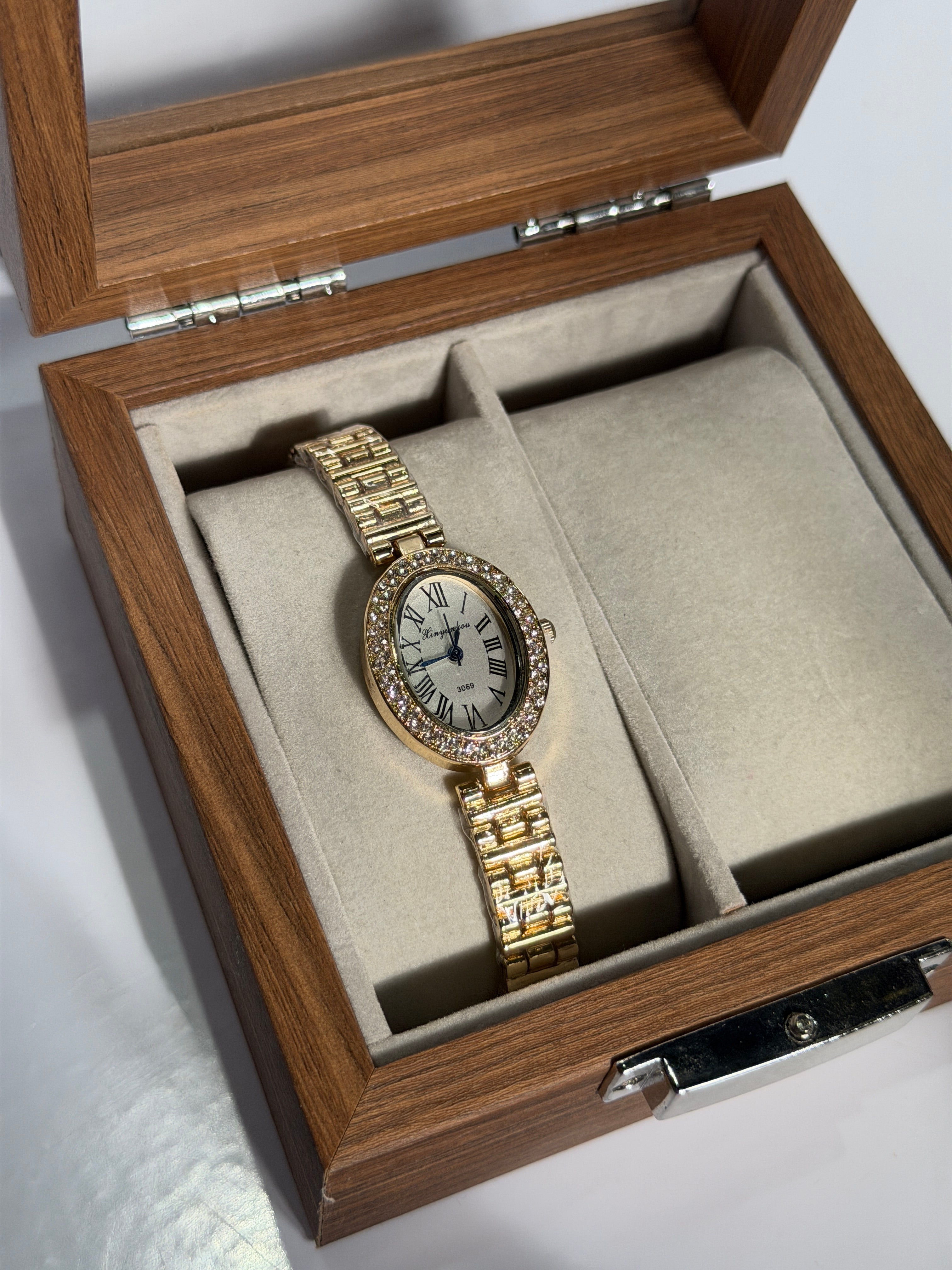 Aurora Link Watch