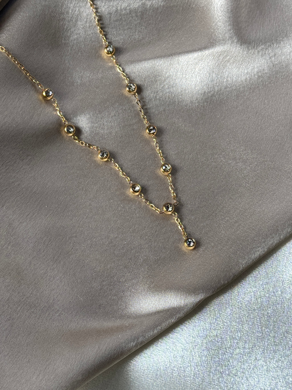 Aurora Glint Necklace