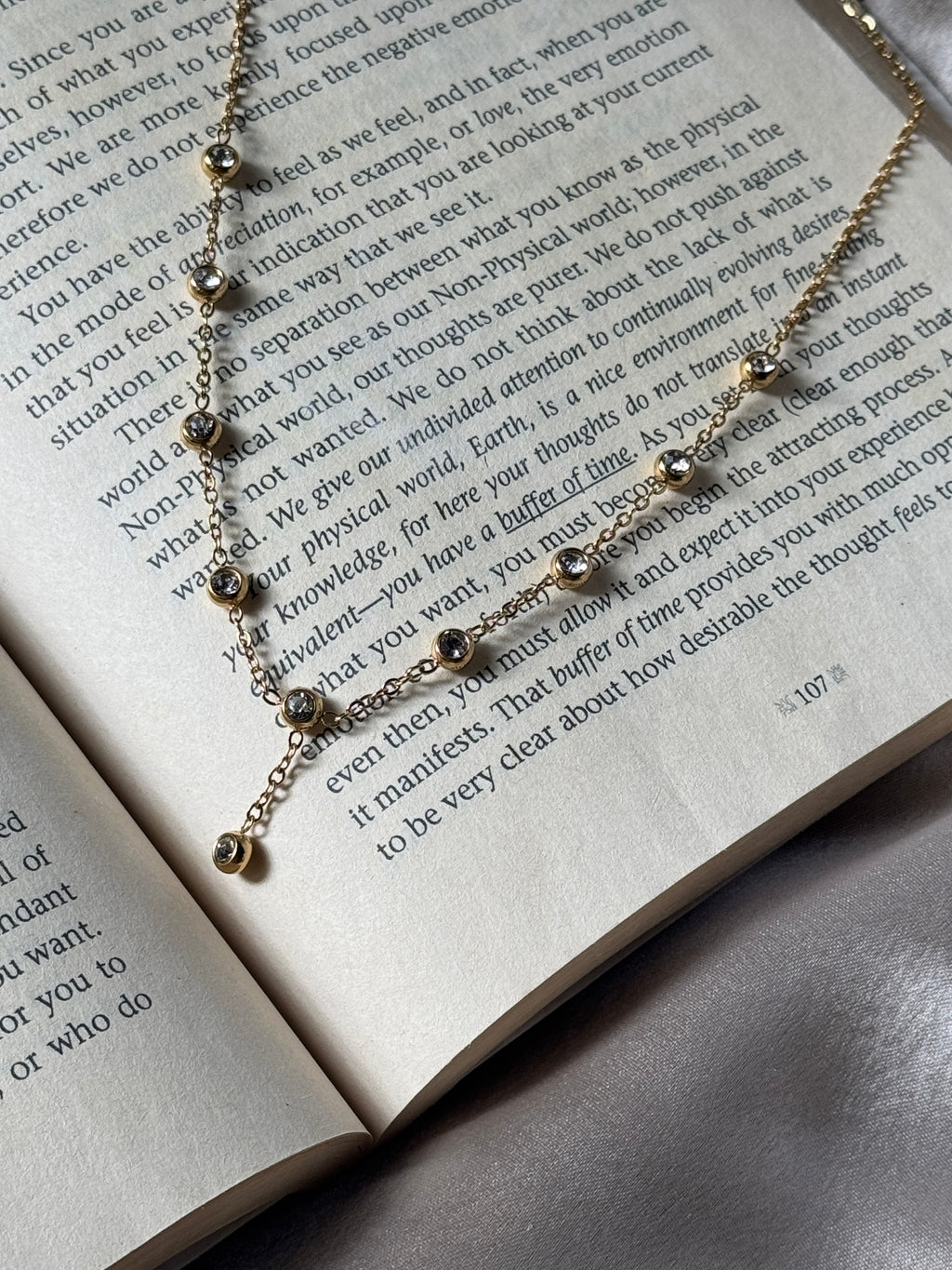 Aurora Glint Necklace