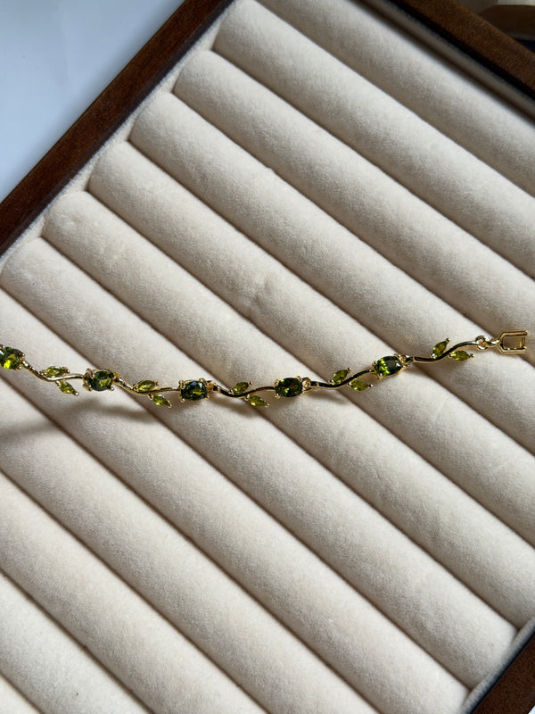 Hollyhock Trace Bracelet