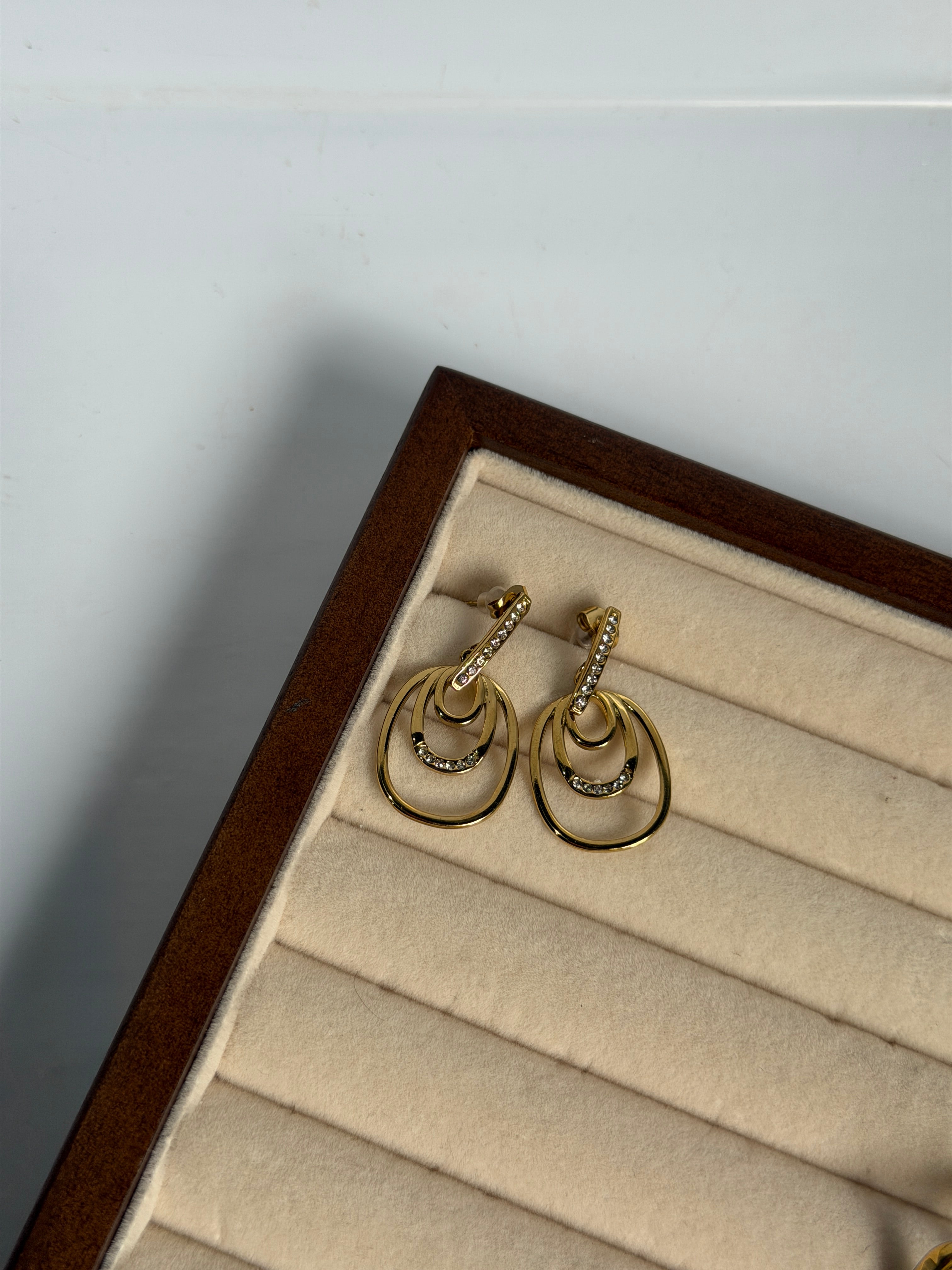 Spiral drop earring