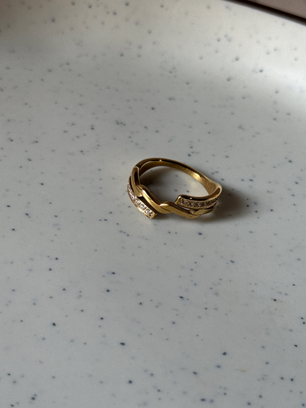 Ivy Twist Ring
