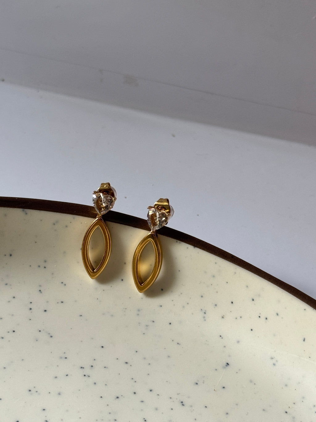 Crystal Shine Earring