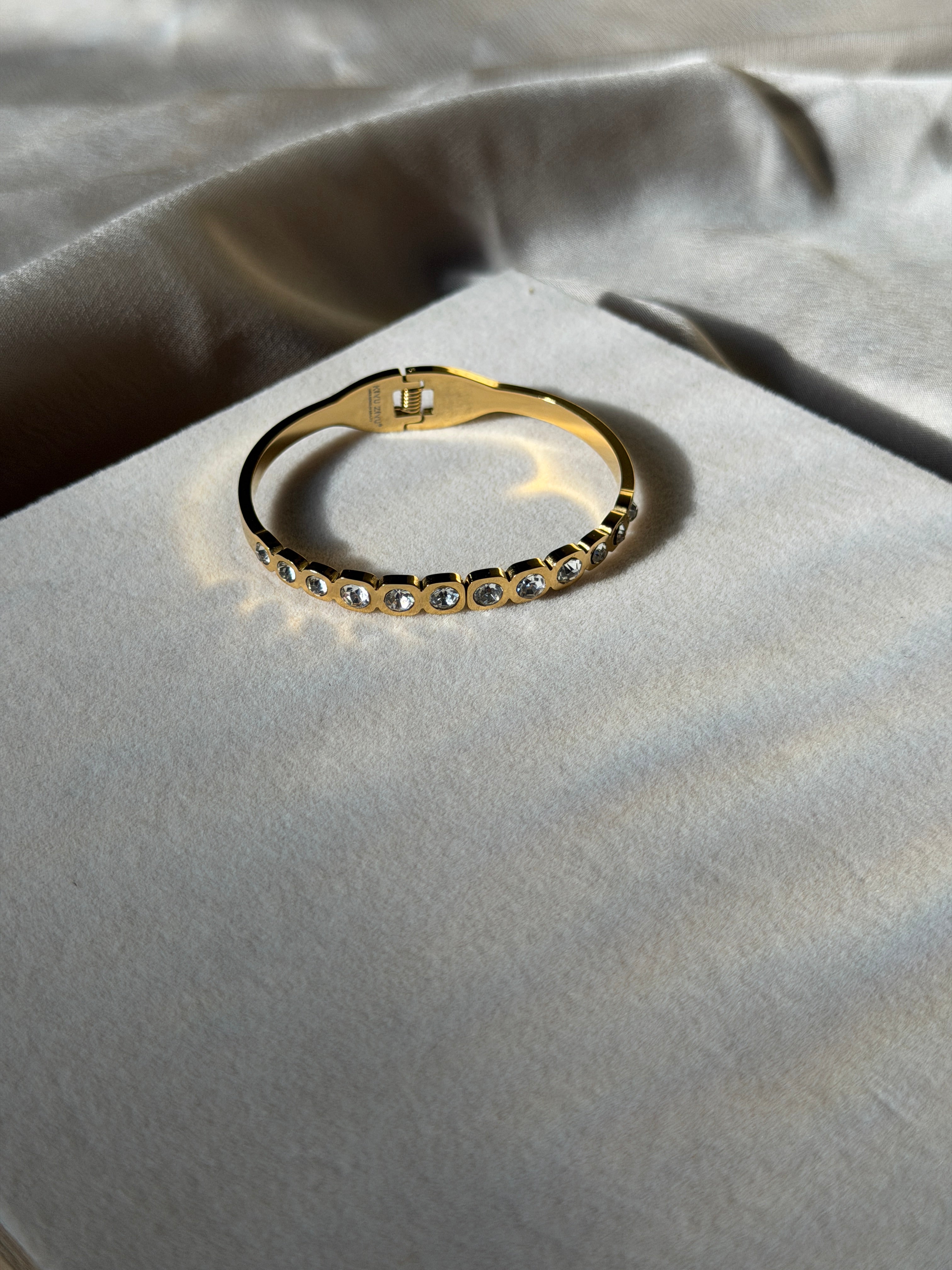 Baby bangle
