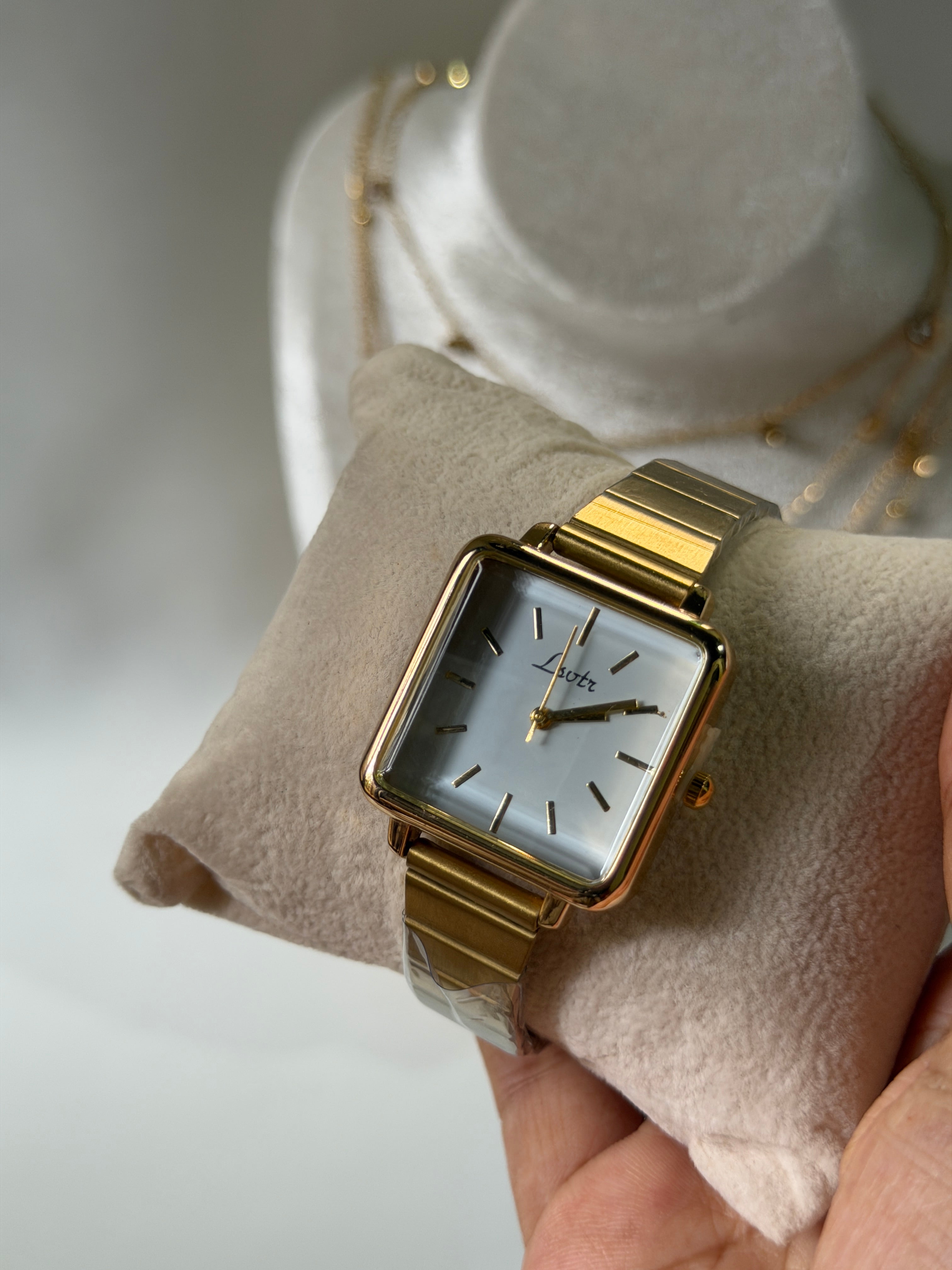 Valenor Vintage Watch