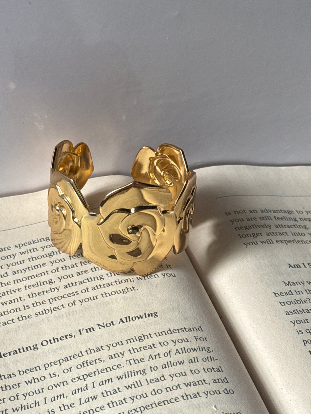 Rose cuff