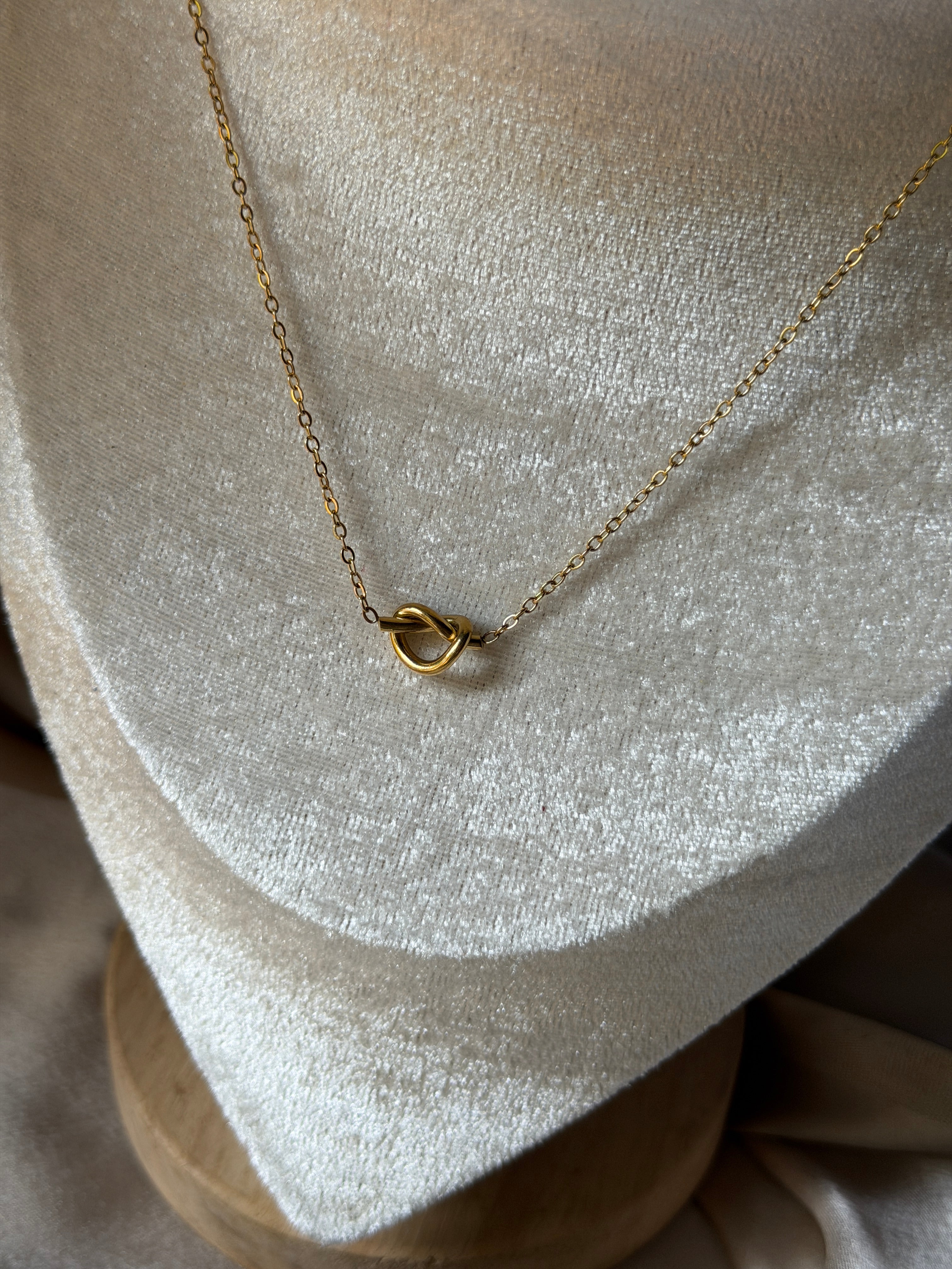 Forever knot necklace