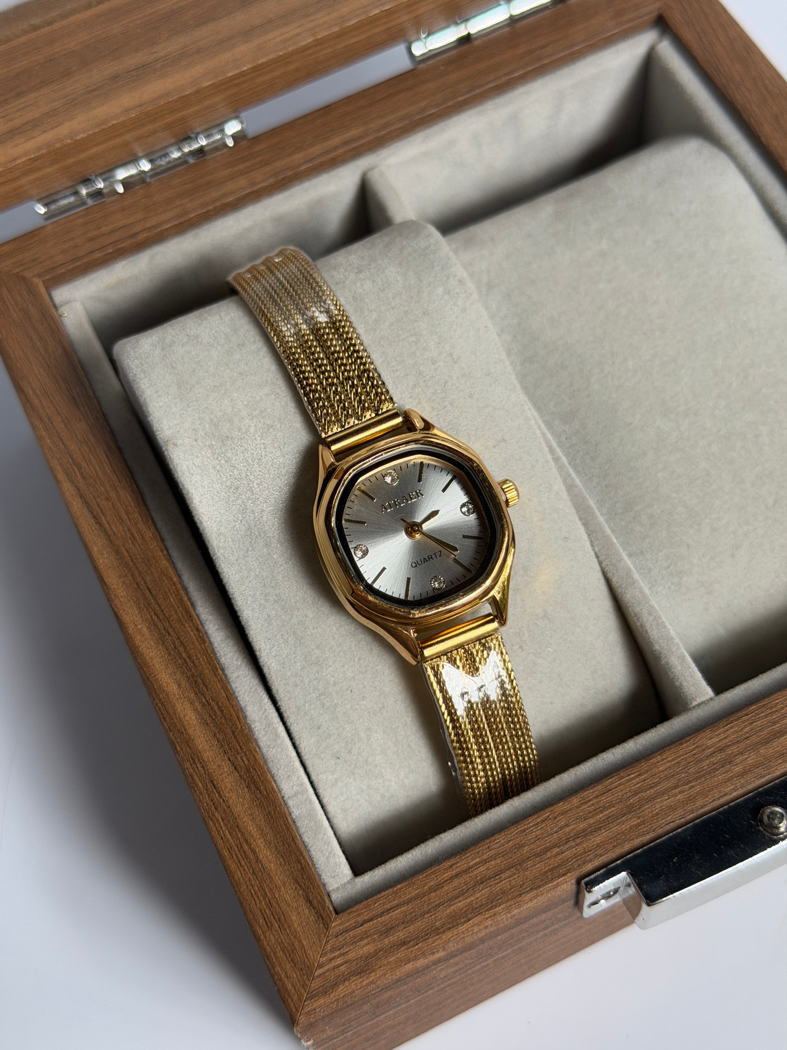 Stardust Crystal Watch