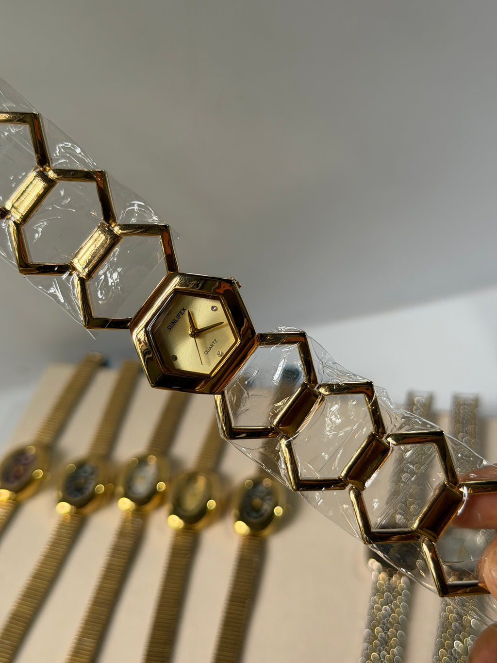 Hexa watch