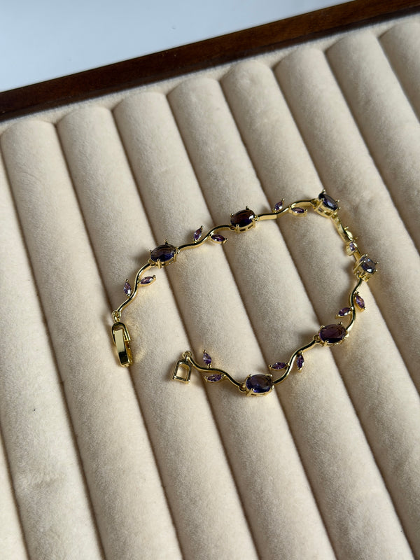 Marguerite Trace Bracelet