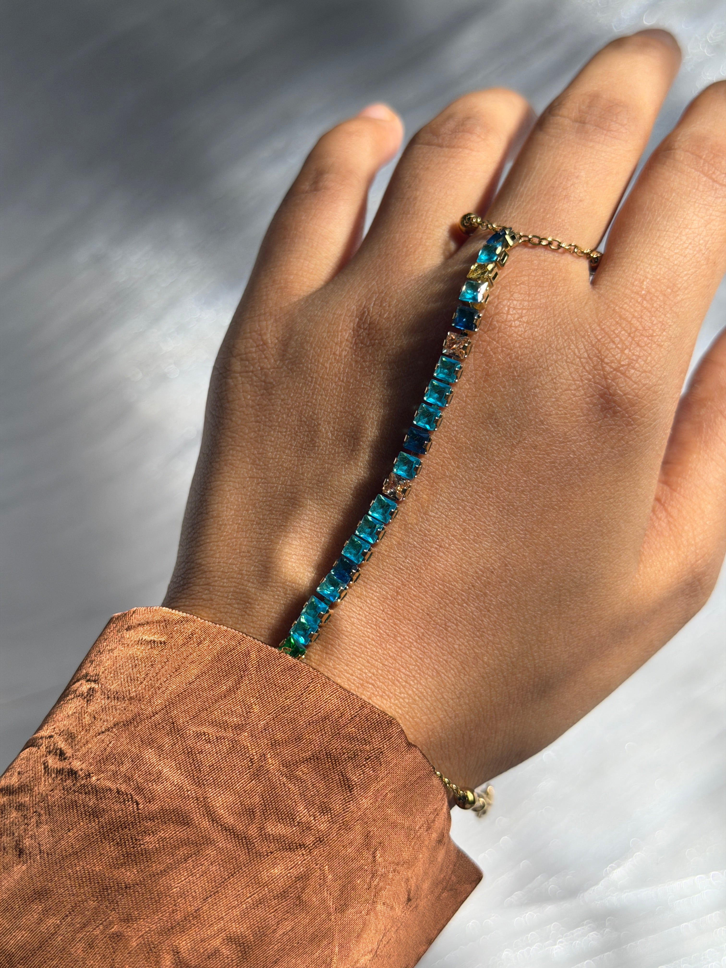 Handchain