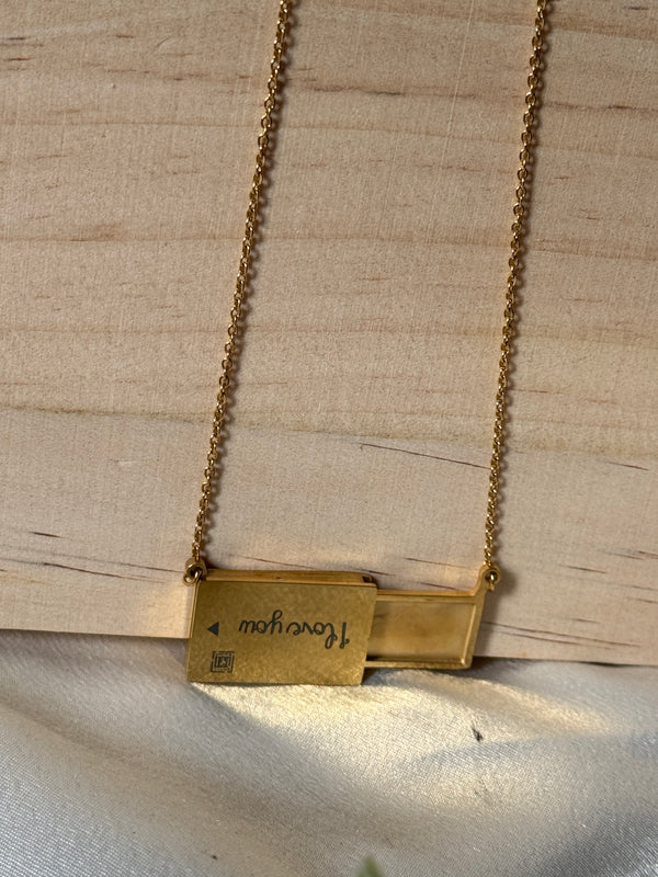 Love letter chain