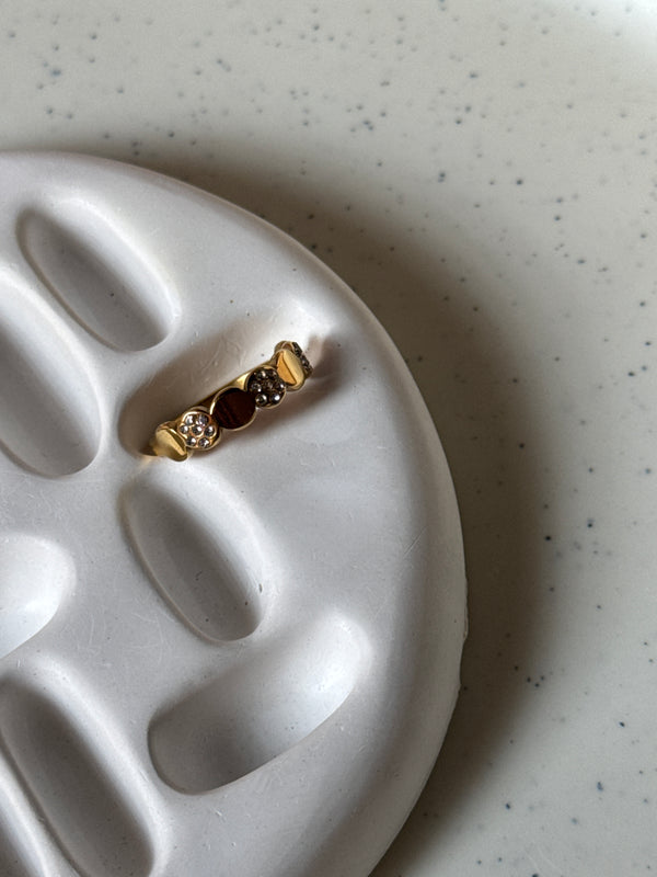 Moonlit Ring