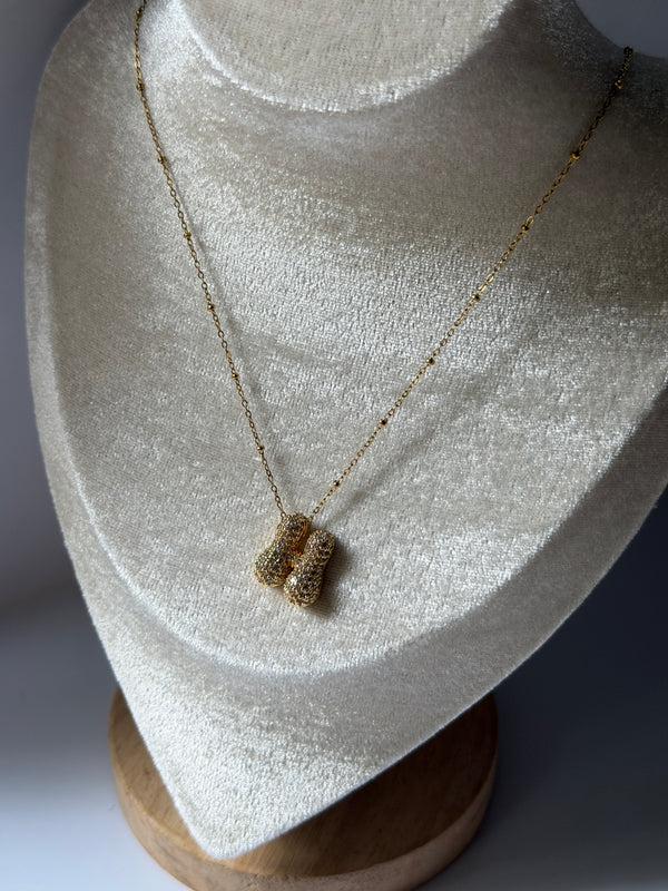 Letter necklace-H