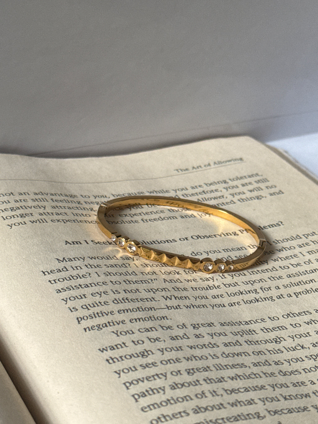 Minimal sleek baby kada