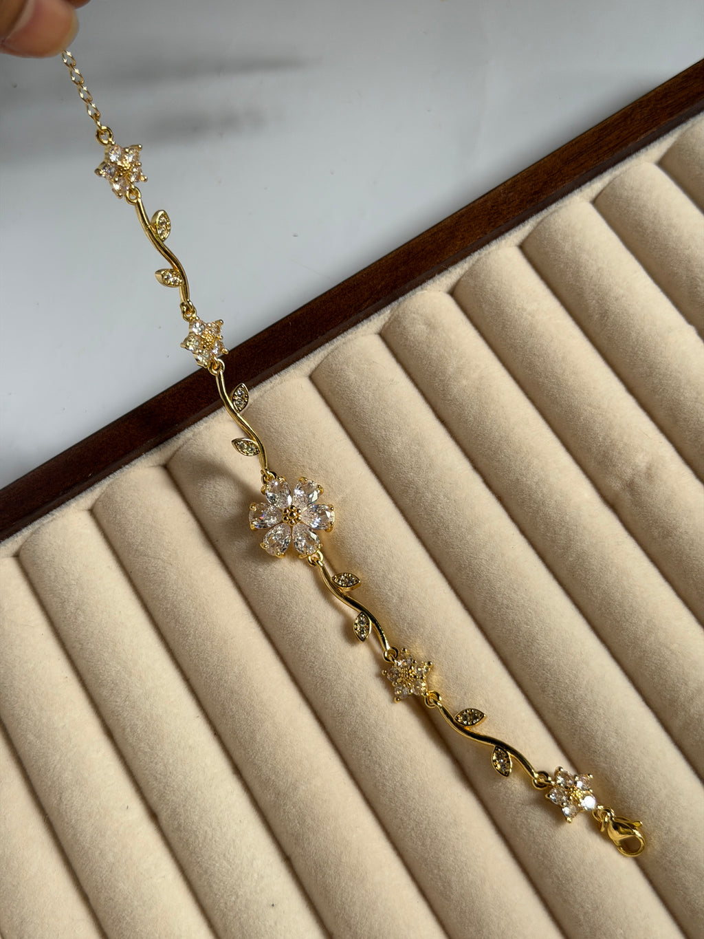 Winsley Trace Bracelet