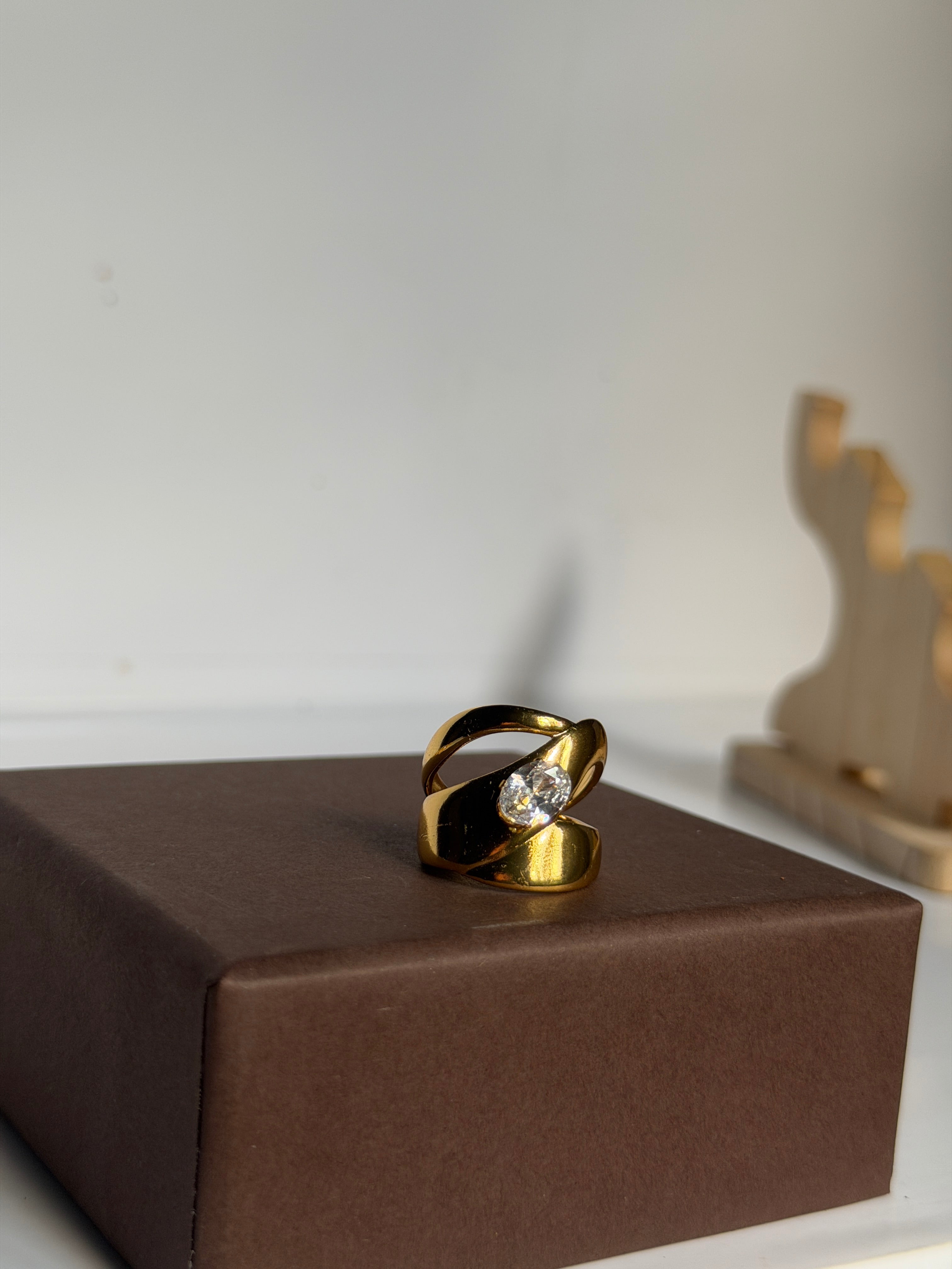 Zara Ring