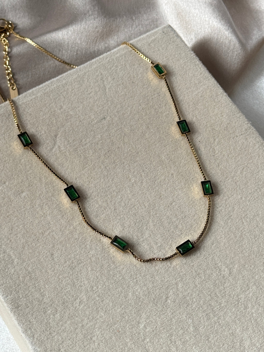 Emerald Tide Necklace