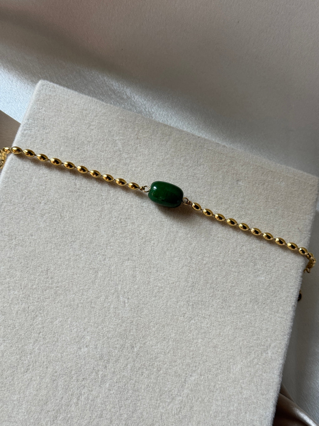 Emerald Gleam Bracelet