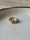 Zigzag ring