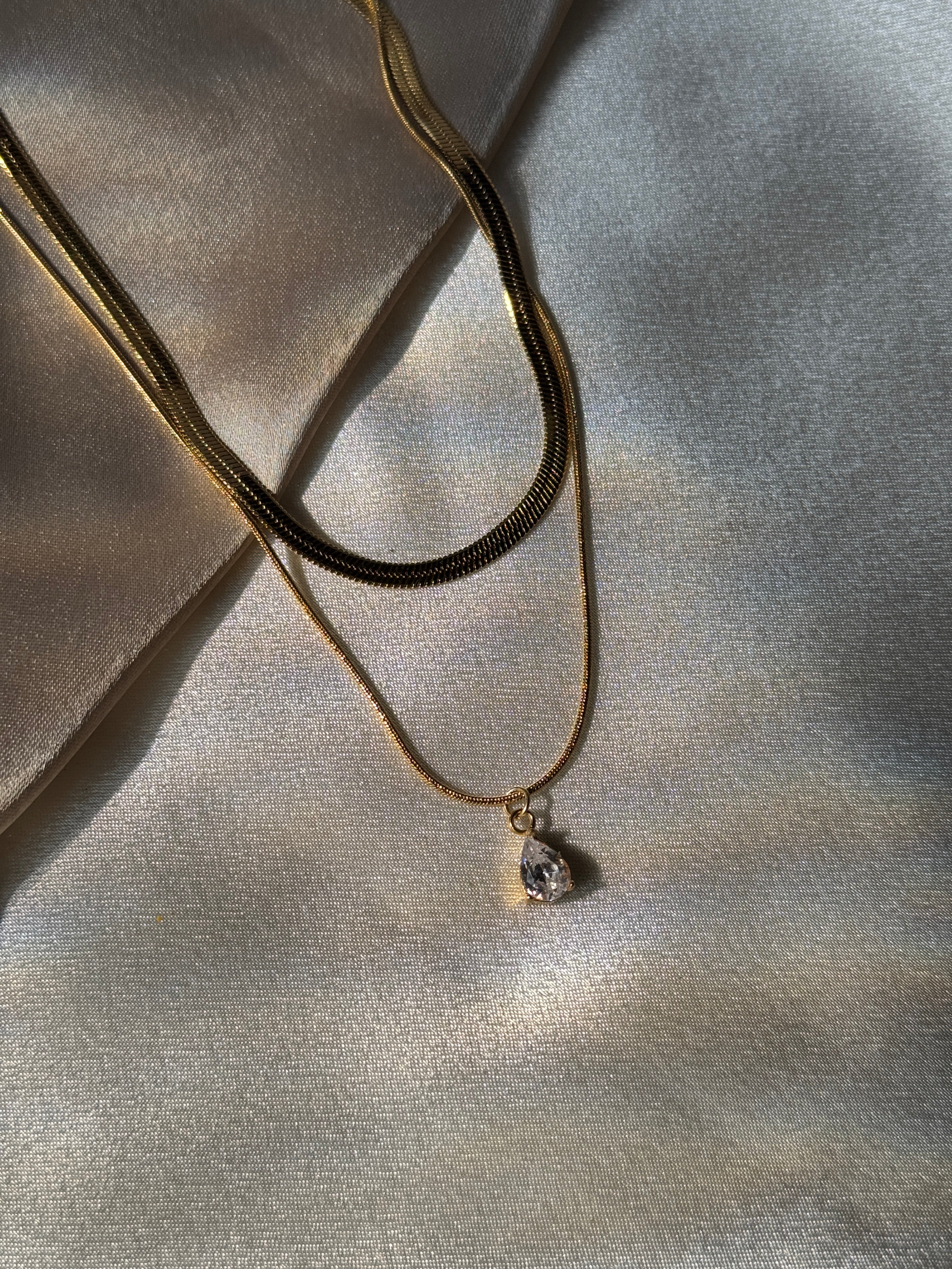 Misty Layer Necklace