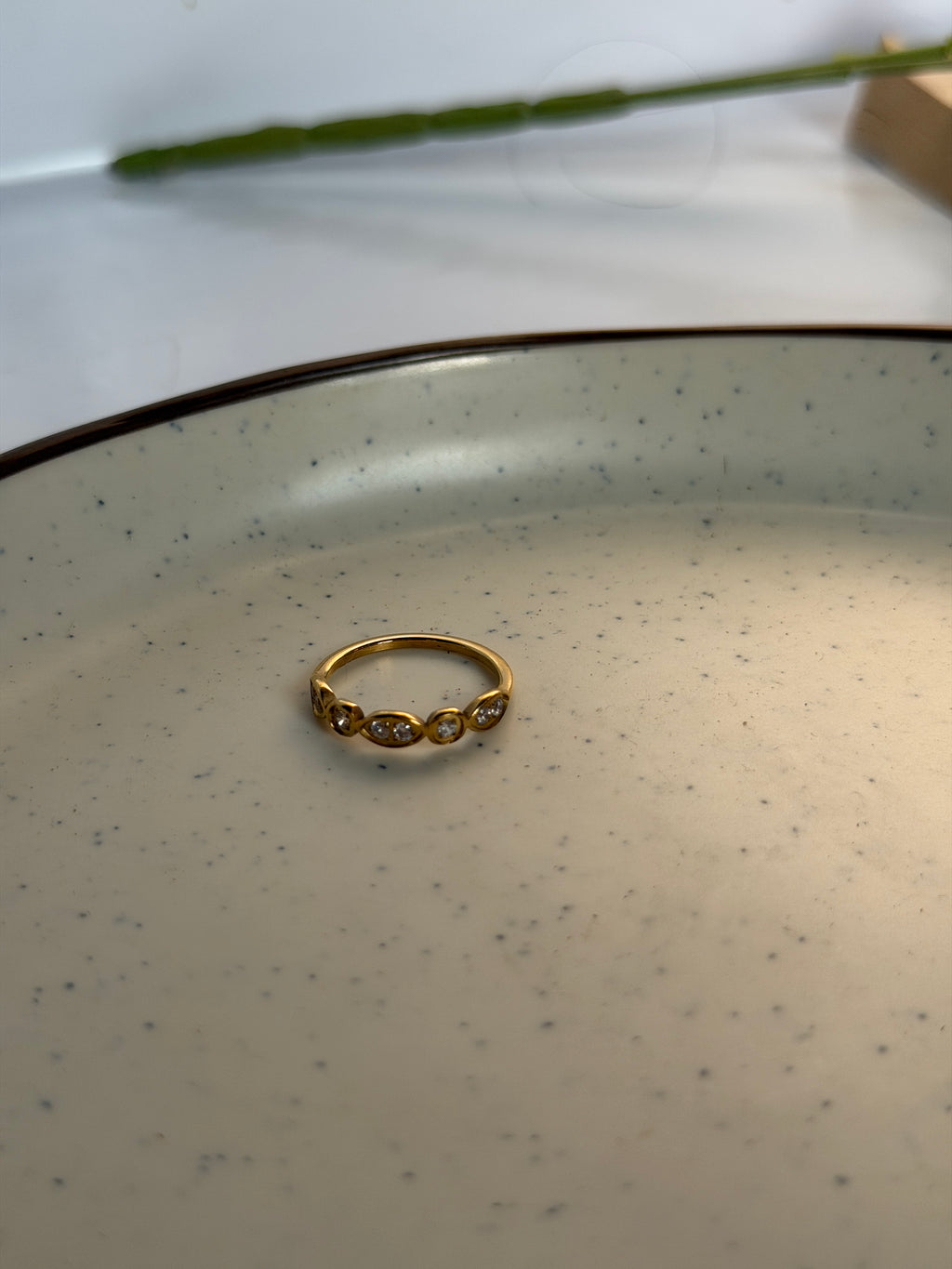Loop ring