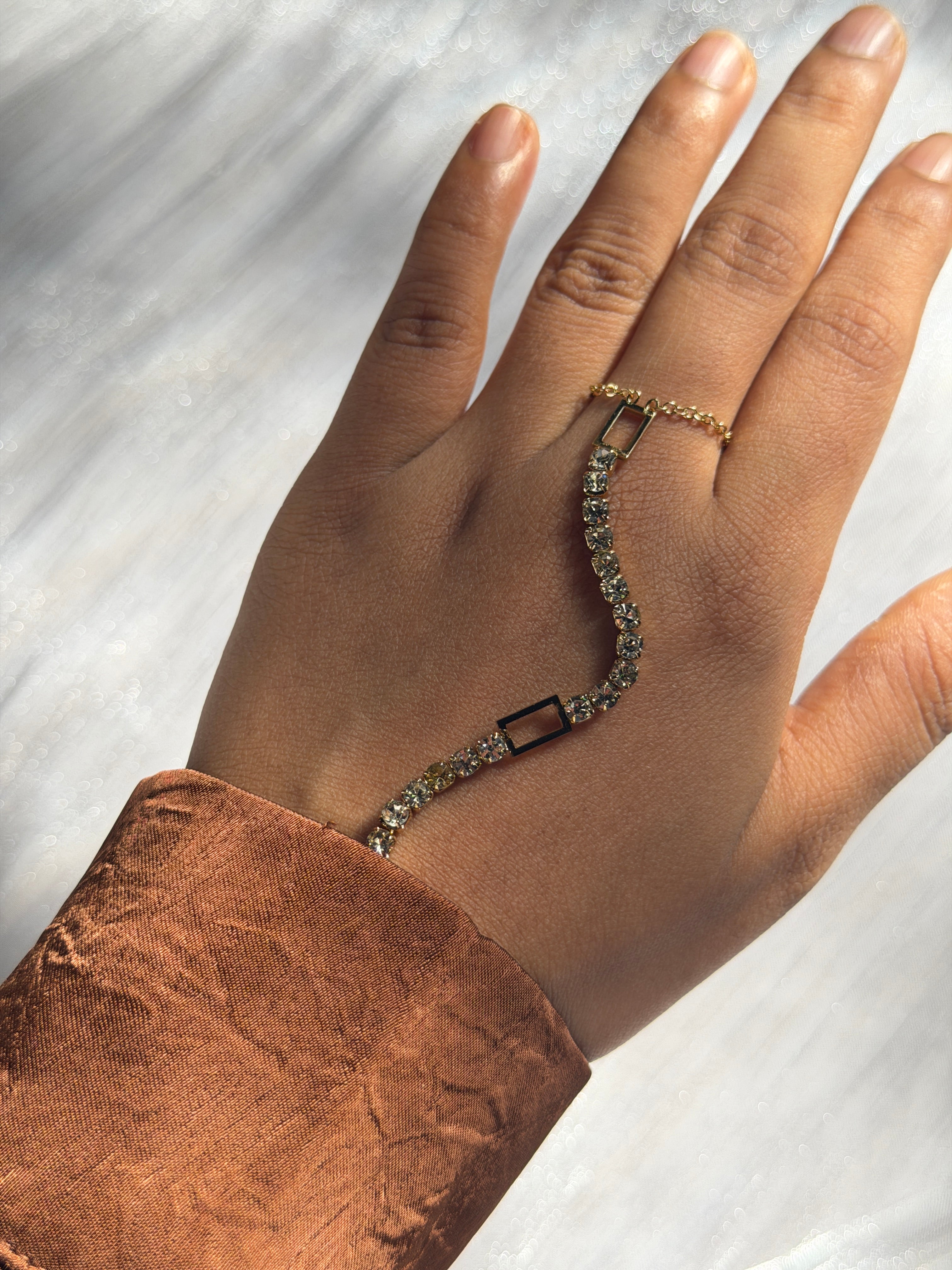Handchain