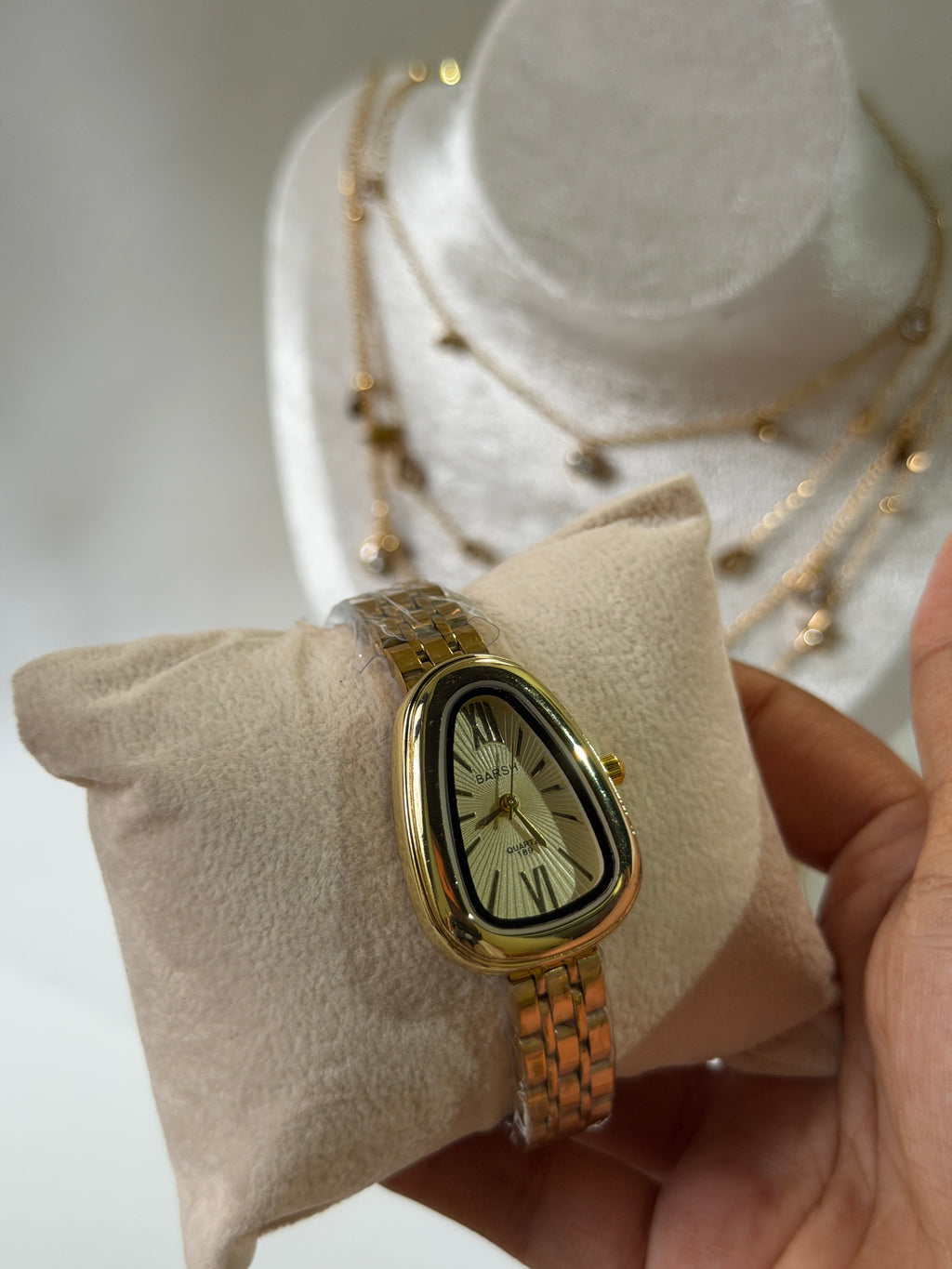 Elion vintage watch