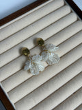 Wave Pearl Earring
