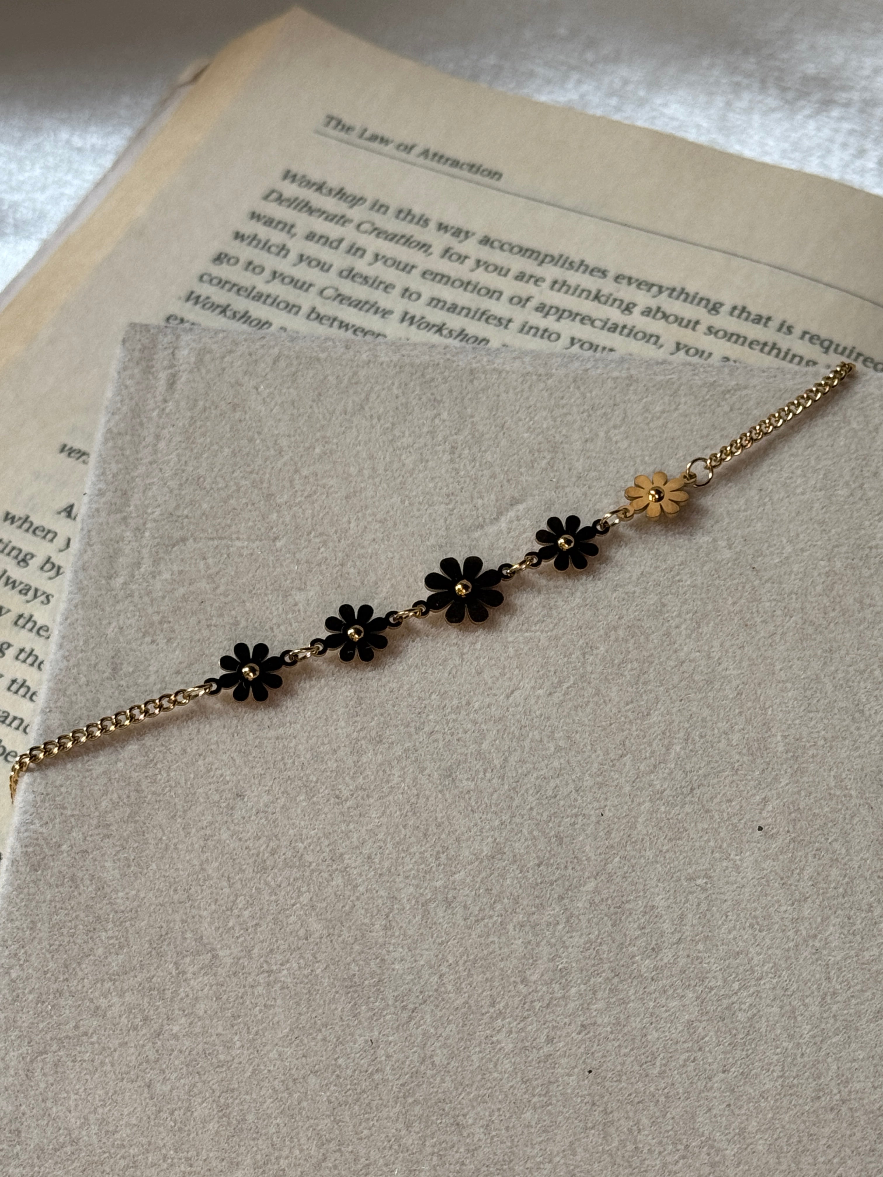 Sunray floral Bracelet