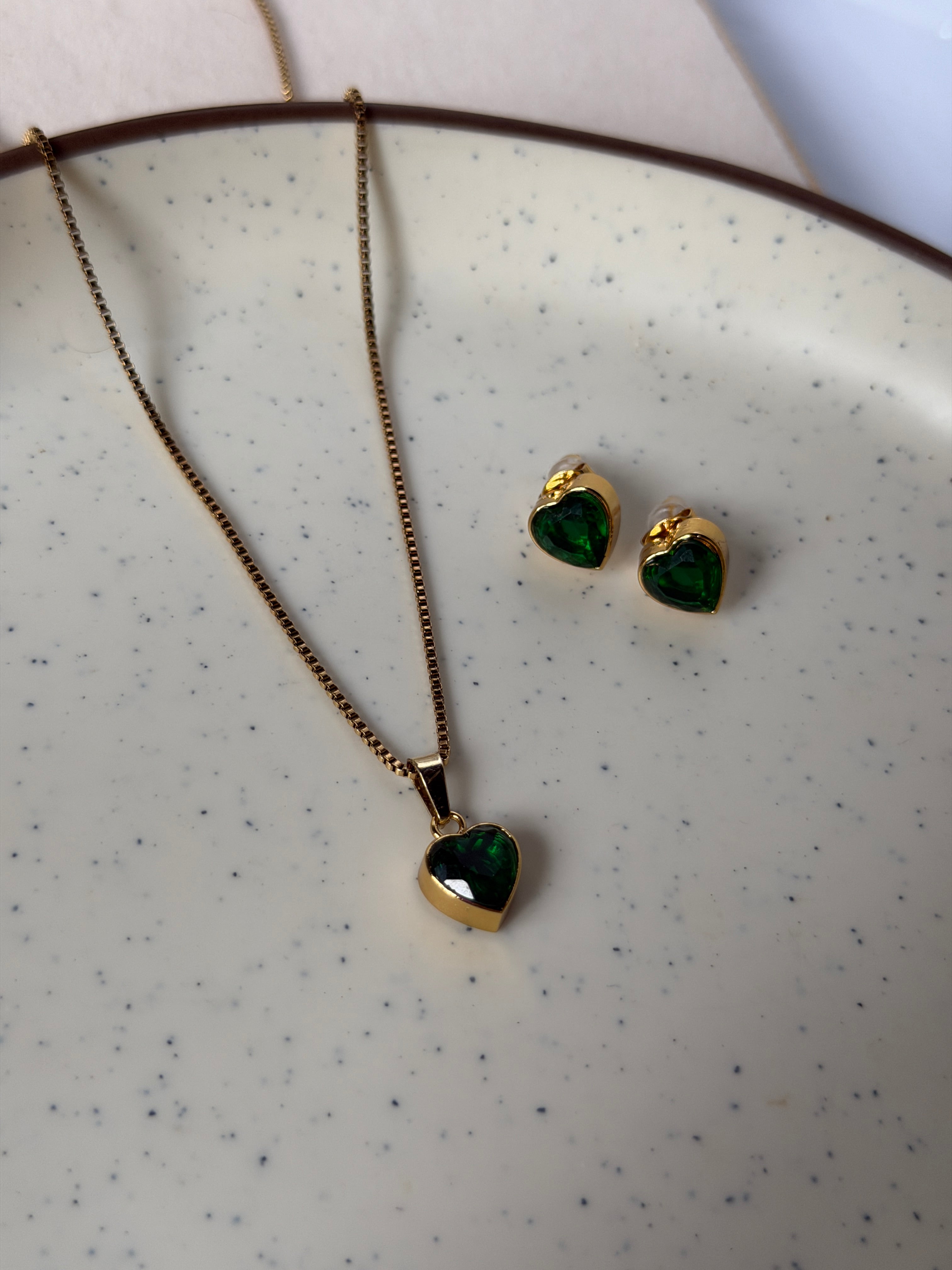 Emerald heart necklace earring set