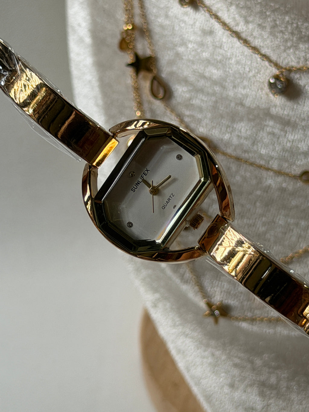 Rellan Luxe vintage watch