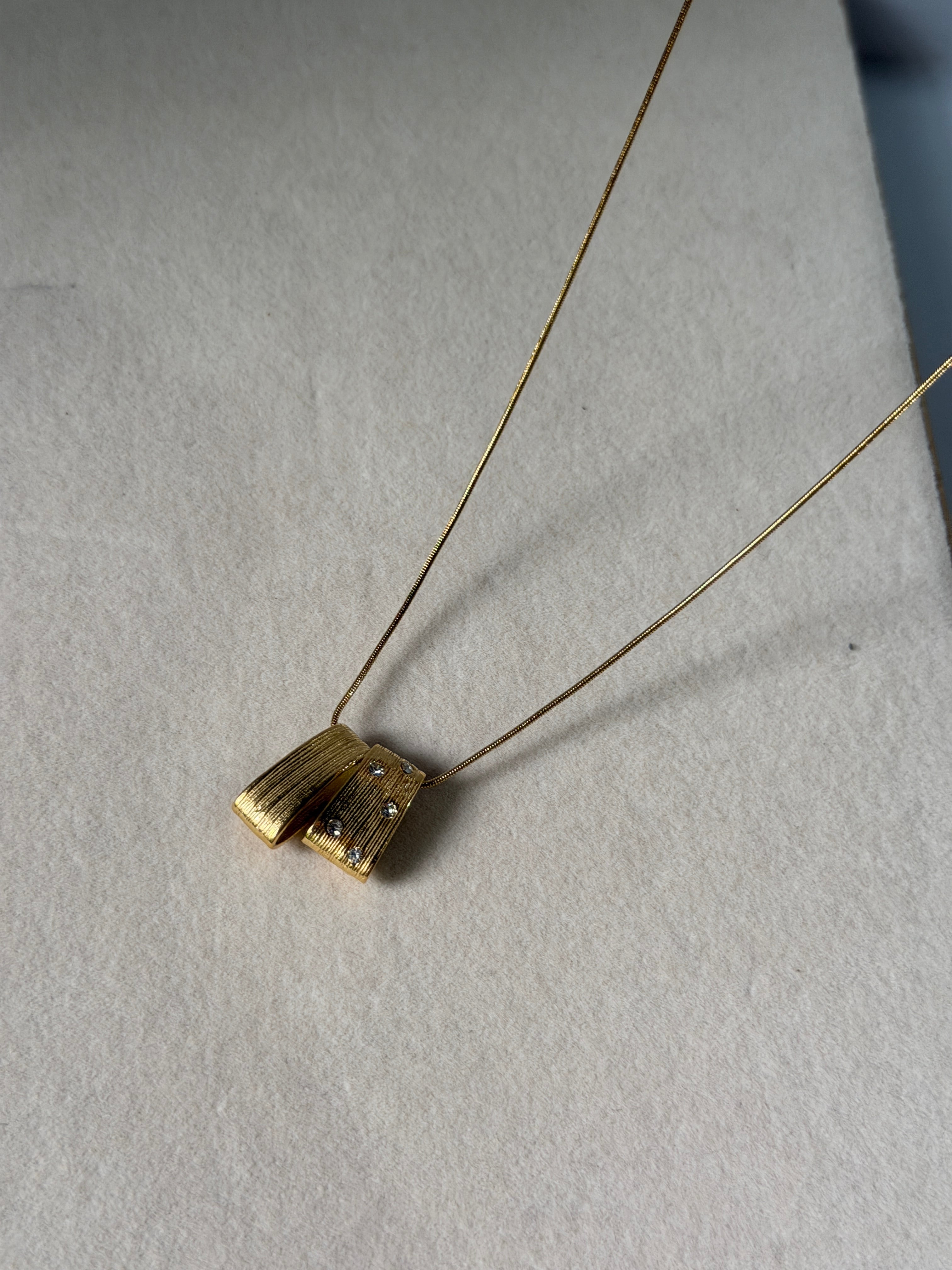 Aurora necklace