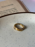 Daisy loop Ring
