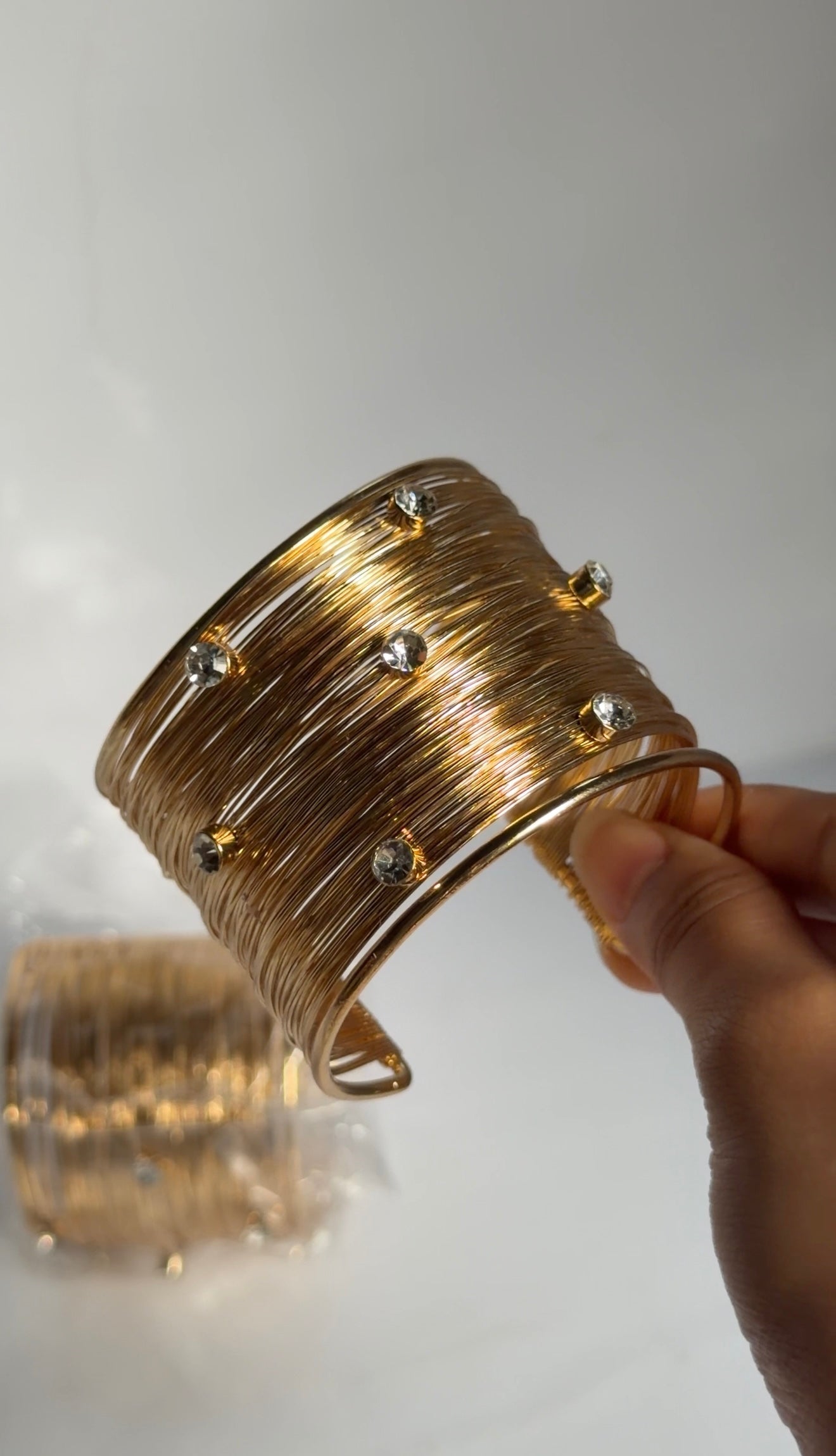 Stone cuff